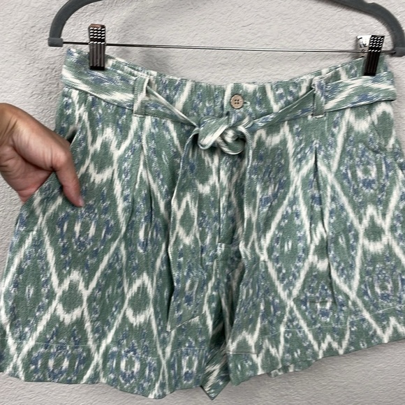 NWT Faherty Isla Short Tuscan Ikat High Rise Paperbag Belted Sz 10 - Picture 5 of 12